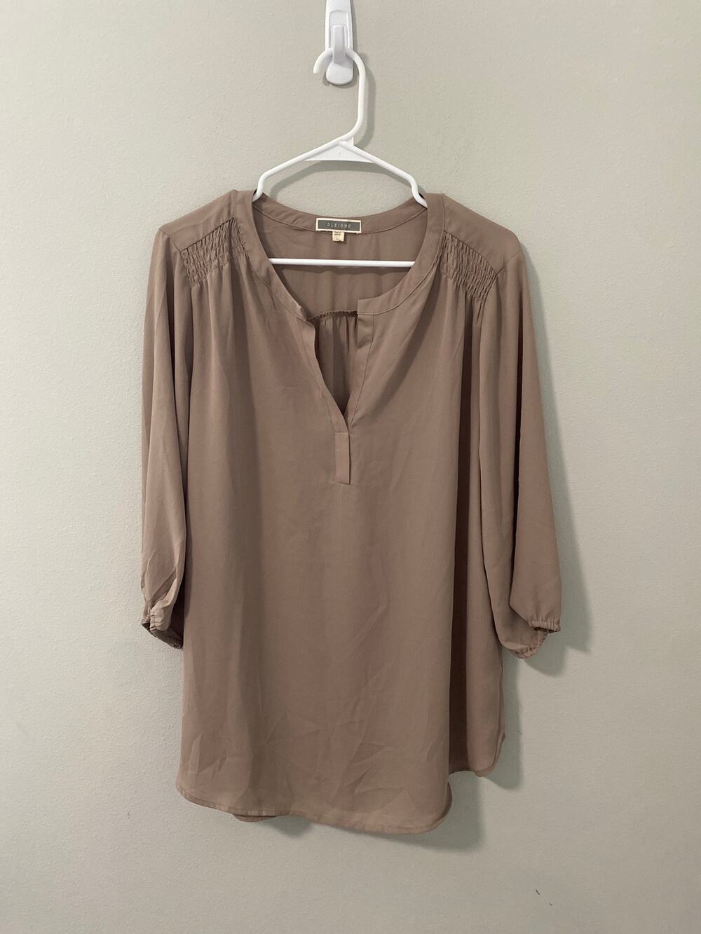 Pleione Tan Blouse Womens Large Business Casual Minimalist Office Top